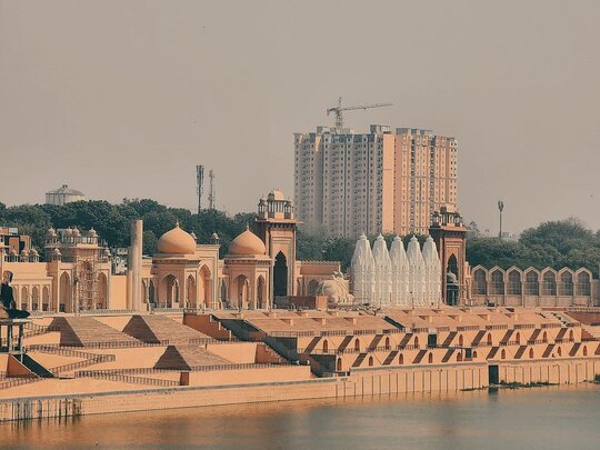 Chambal Riverfront : चम्बल रिवर फ्रन्ट बना दुनिया का पहला हेरिटेज रिवर फ्रन्ट, बनाने मे लगा 1400 करोड़।
